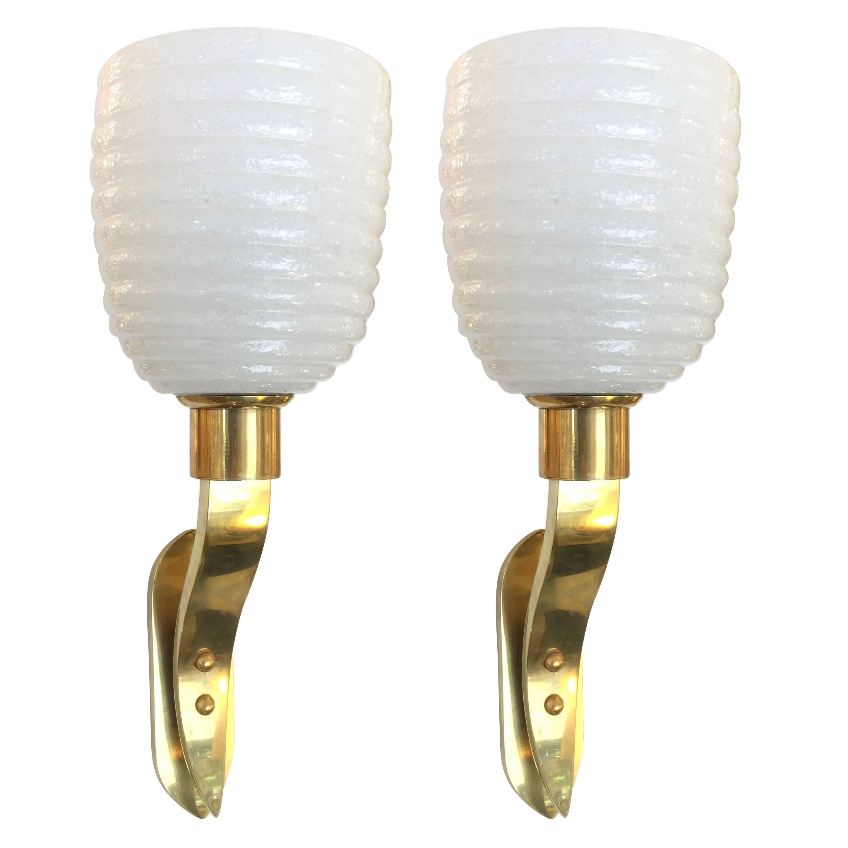 1960s Italian Pair of Art Deco Design Gold Brass and White Murano Glass Sconces For Sale