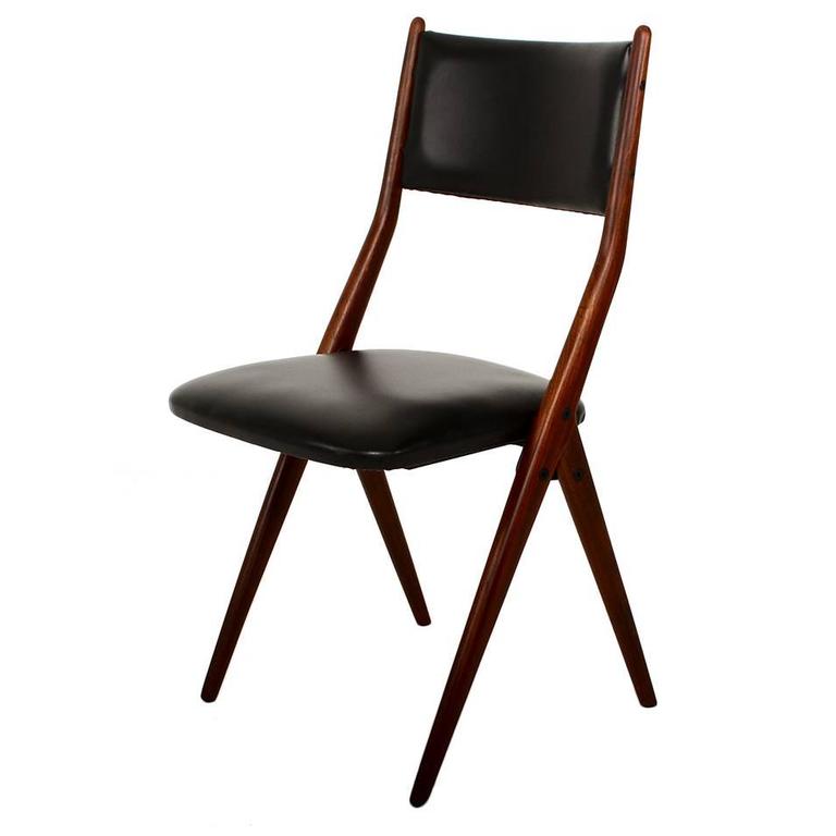 Pair Of Four Midcentury Italian Dining Chair Chairs For At 1stdibs Pair Of Four Midcentury Italian Dining Chair Chairs For