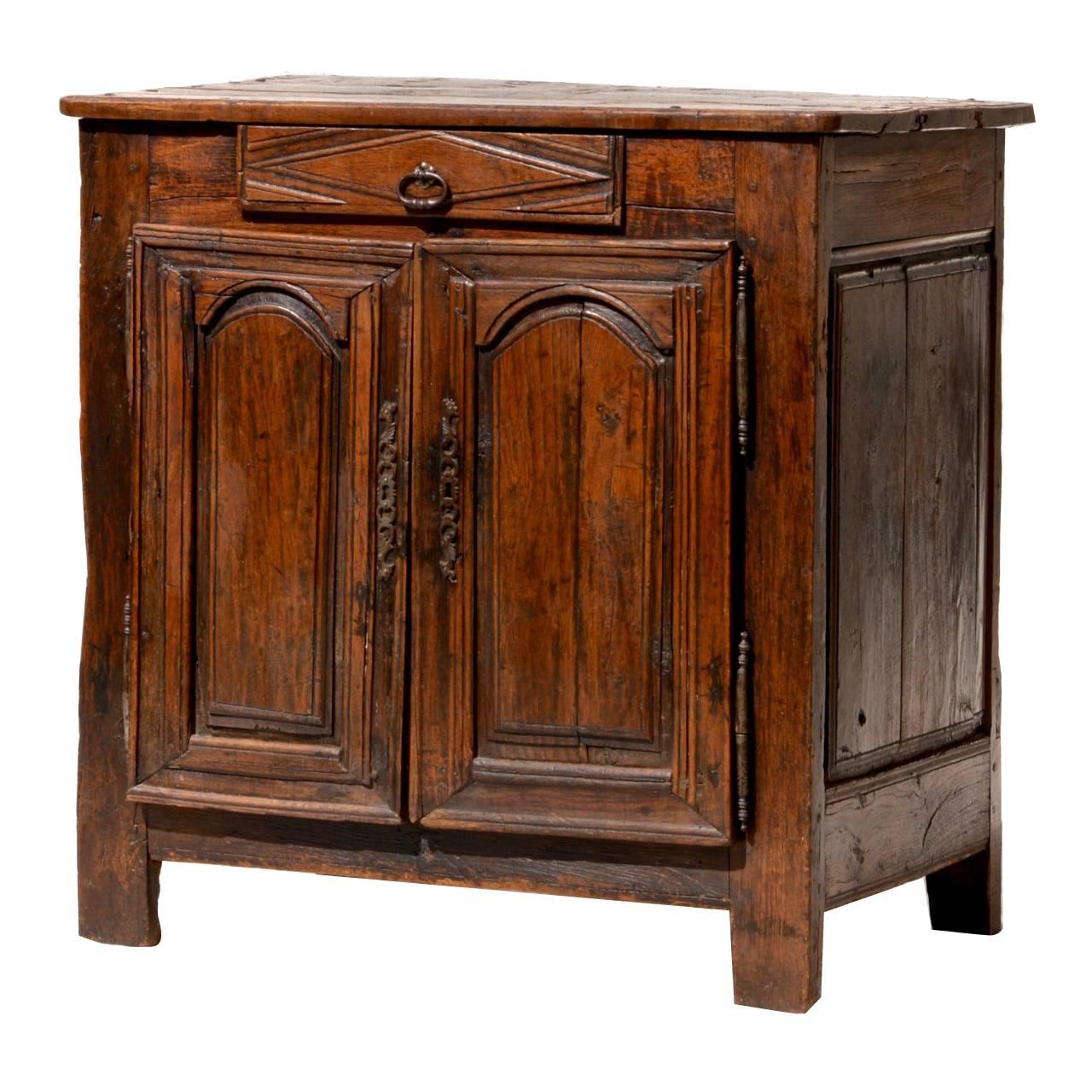 17th Century French Buffet of Oak For Sale