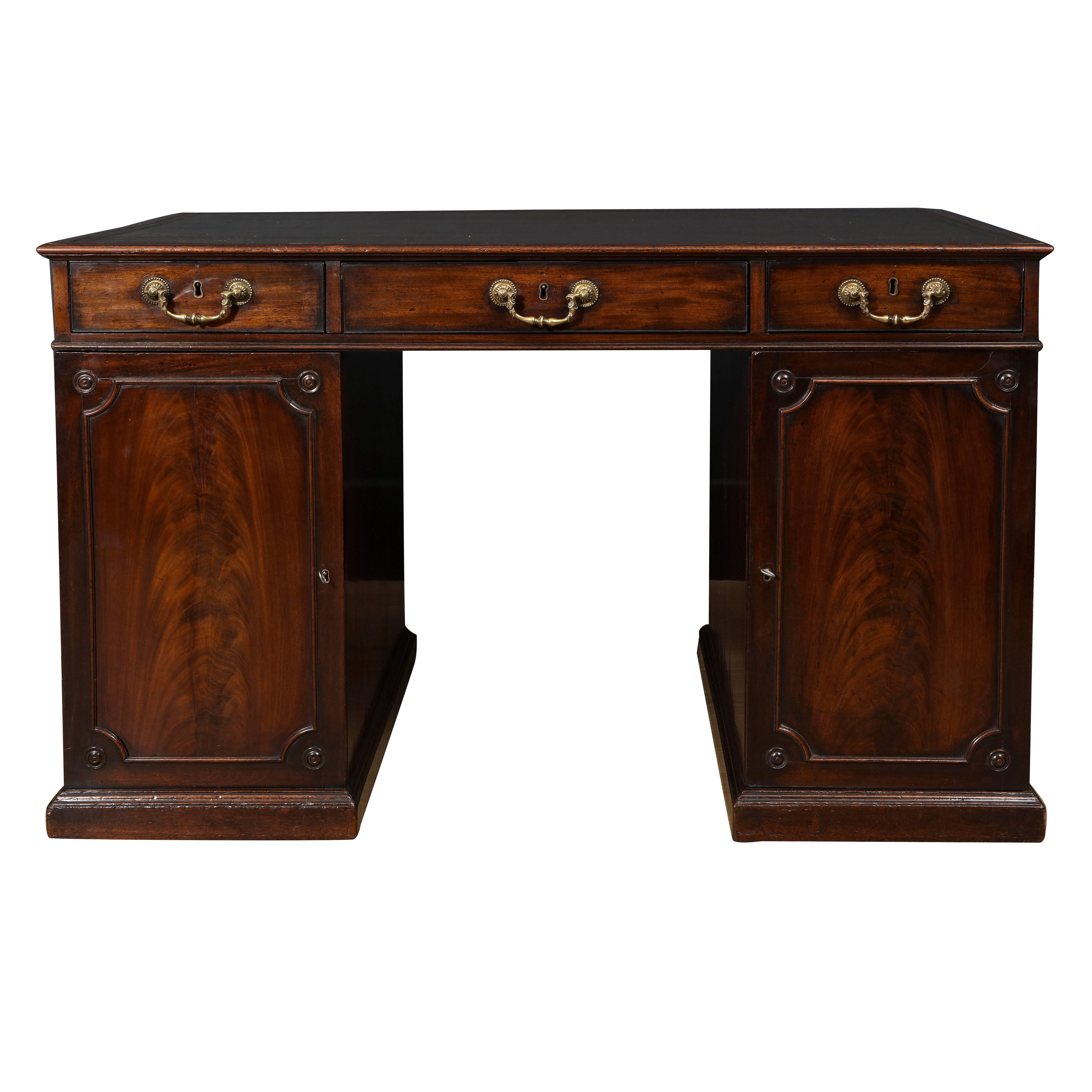 18th Century Chippendale Mahogany Partners Desk For Sale