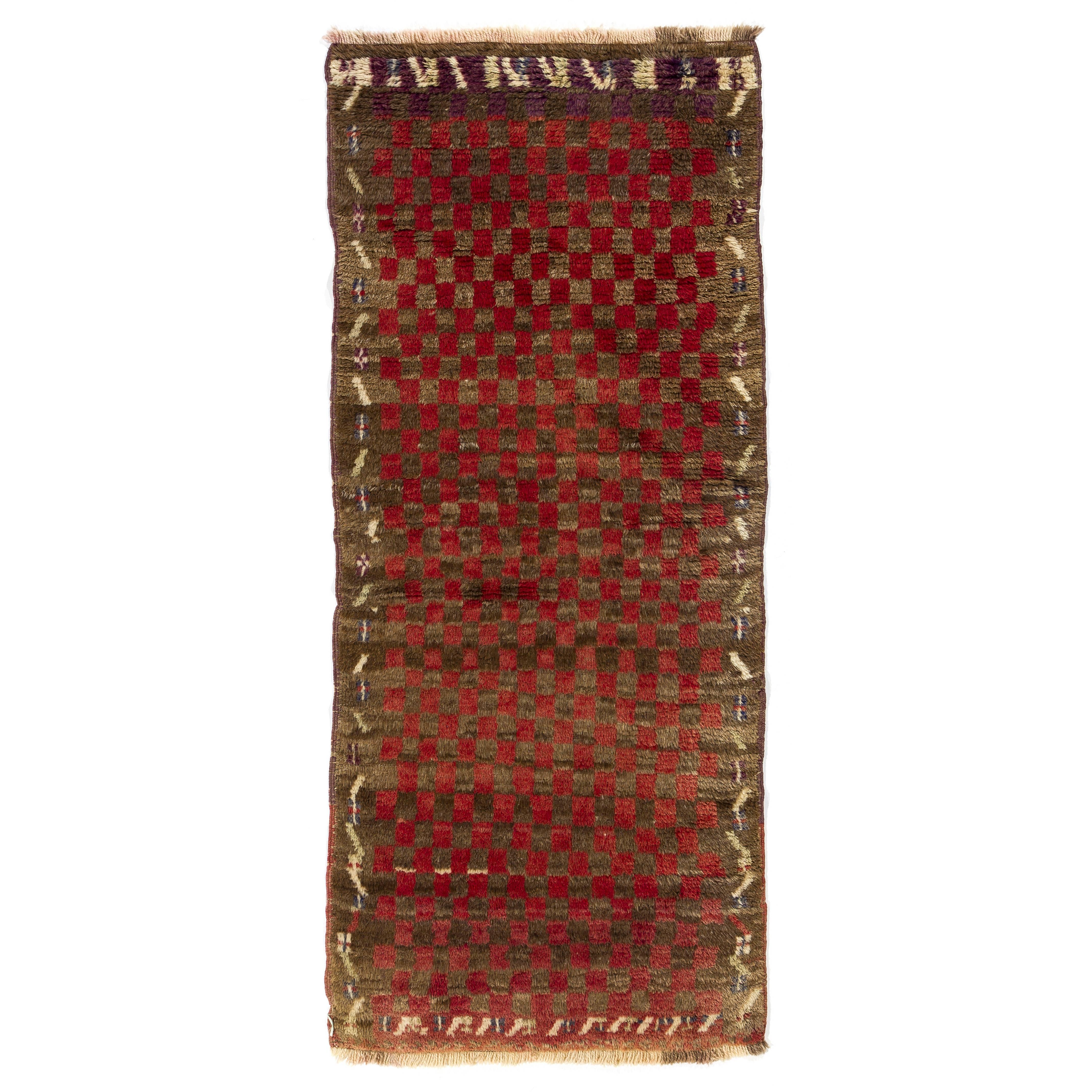 Chequered Vintage Turkish "Tulu" Rug, circa 1950