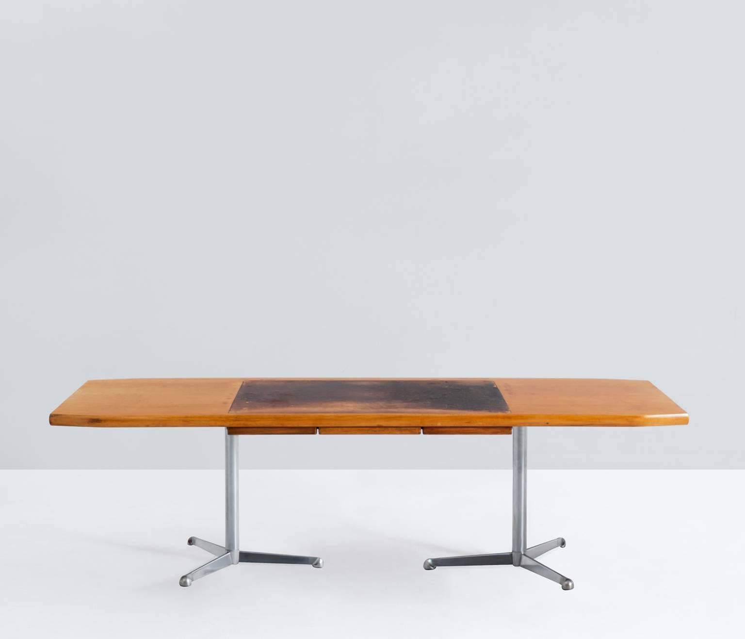 Mid-Century Modern Early Osvaldo Borsani Writing Desk with Patinated Leather Inlay