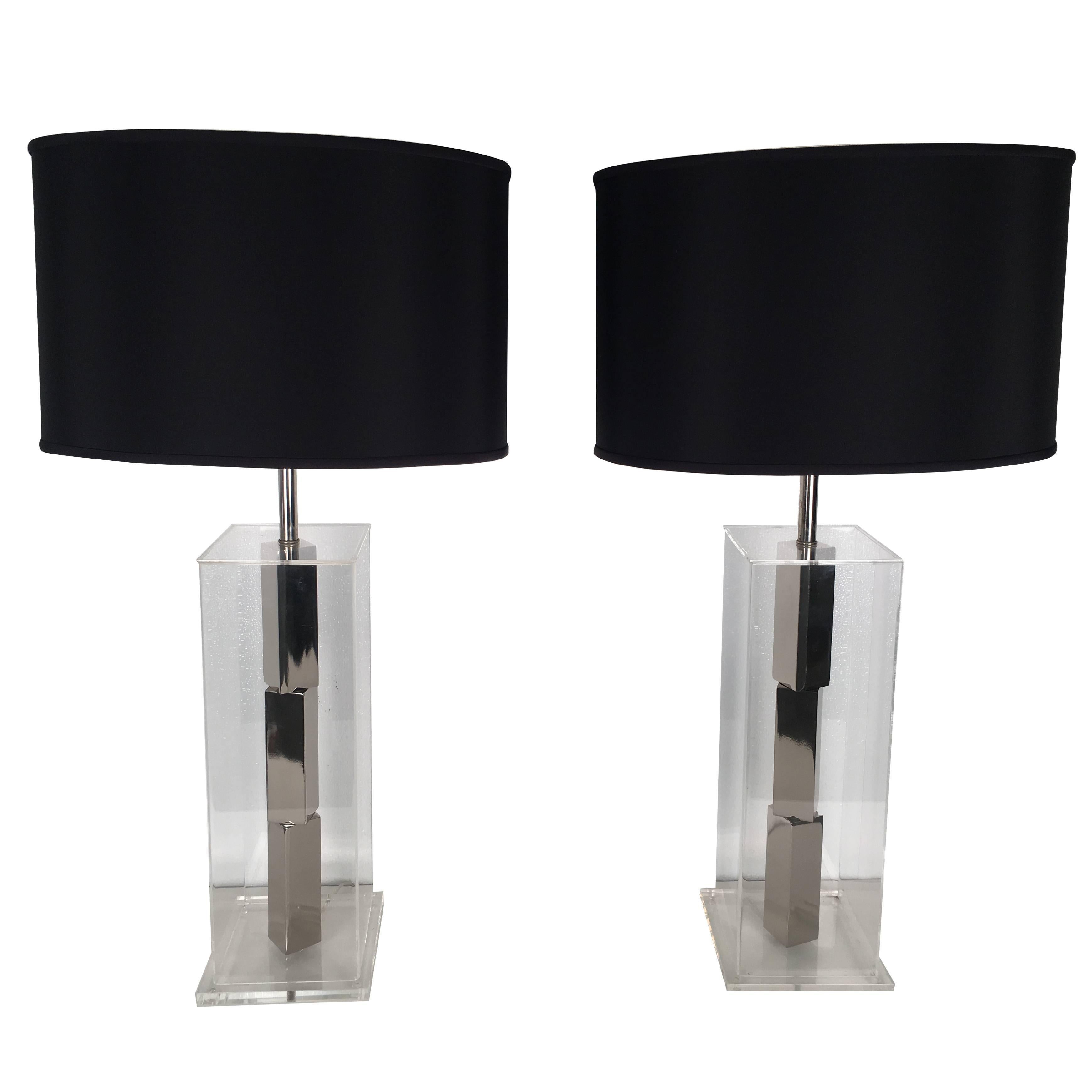 Pair of Architectural Lucite Lamps For Sale