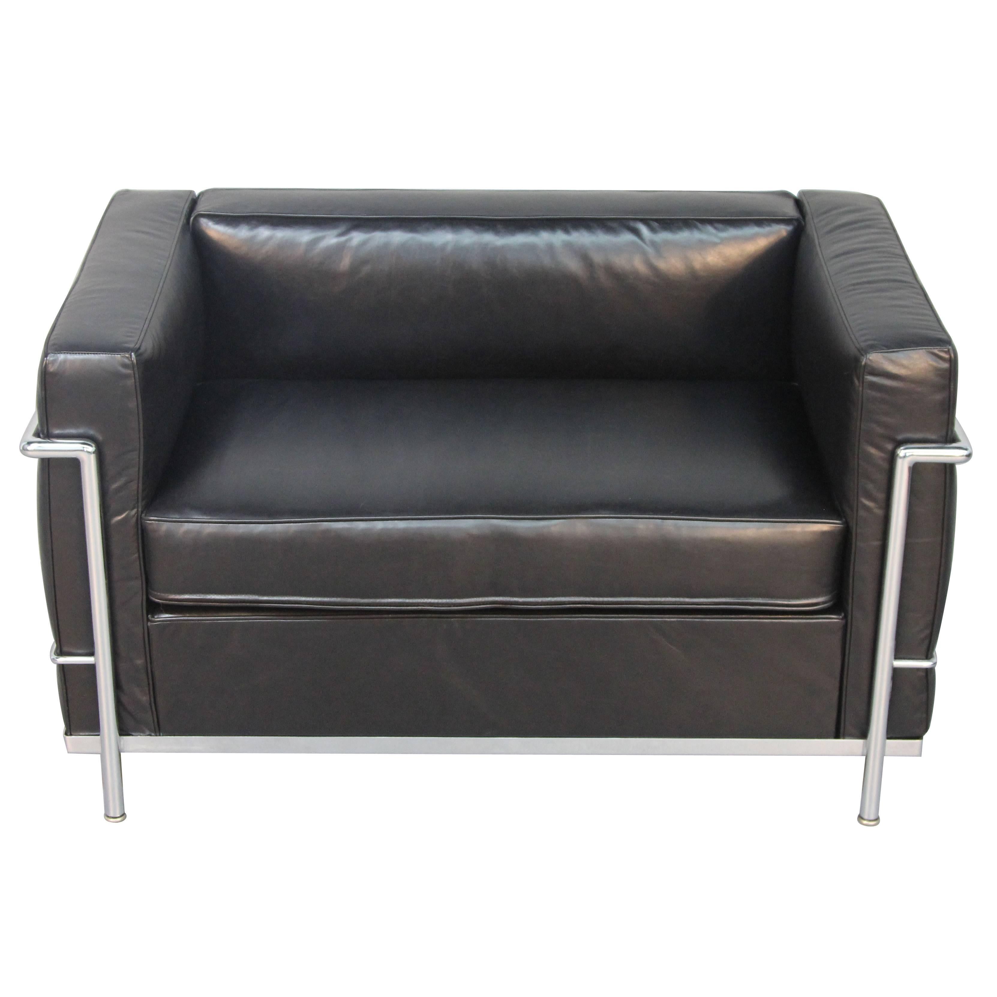 Le Corbusier LC2 Petite Love Seat