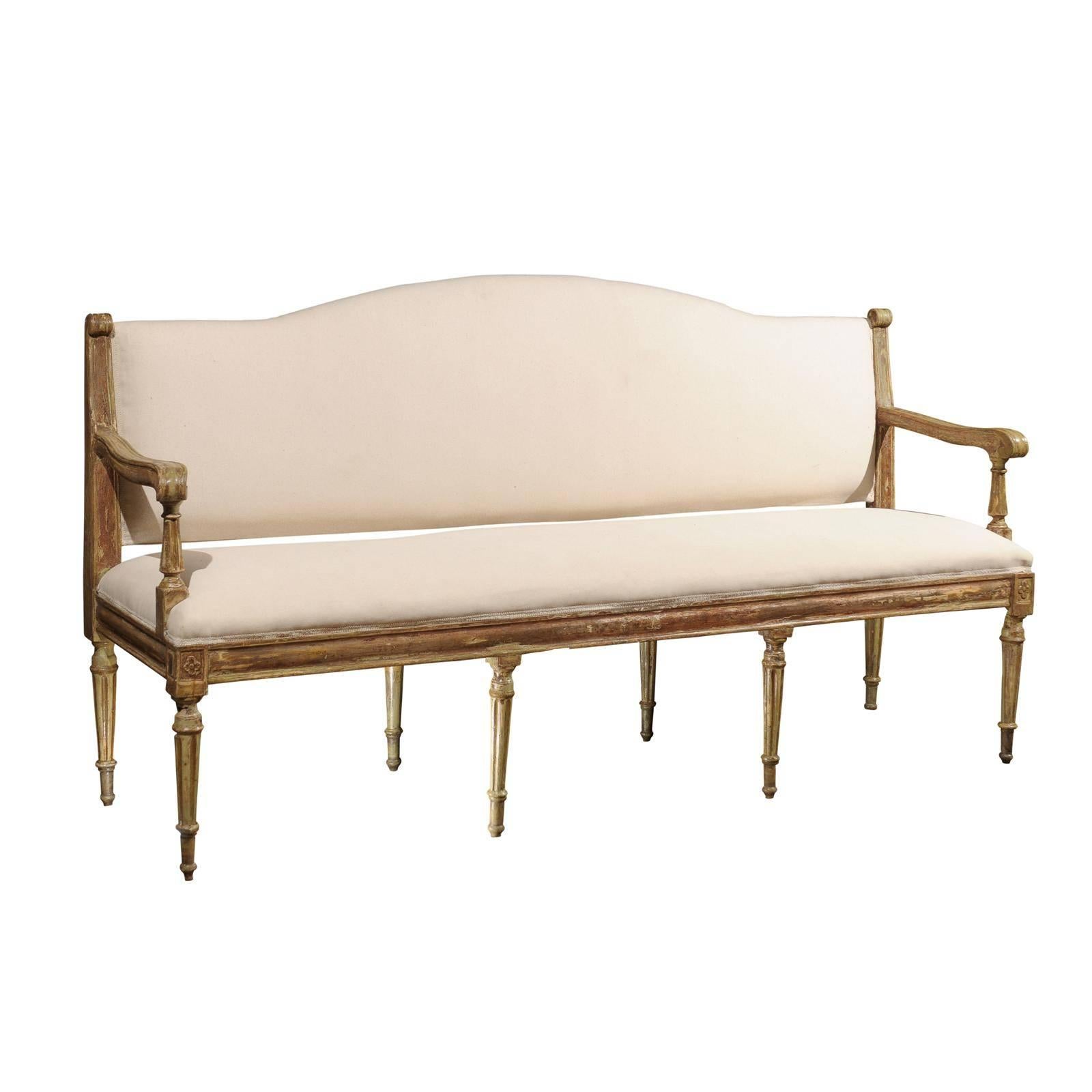 Tuscan Settee