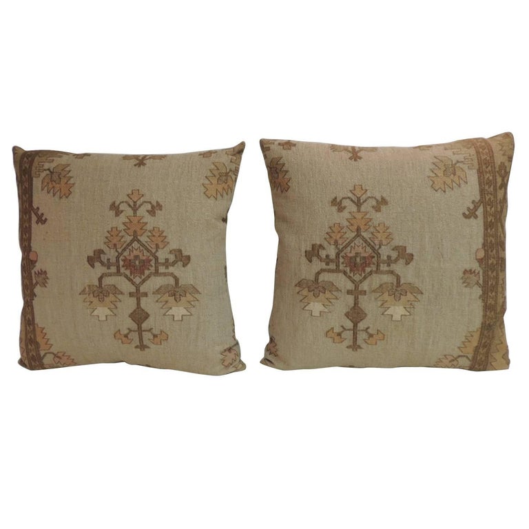 Fantastic Embroidery Holiday Pillow December With Holly At 40stdibs Cool Fairon Decorative Throw Pillow Fantastic Embroidery Holiday Pillow December With Holly At 40stdibs Cool Fairon Decorative Throw Pillow