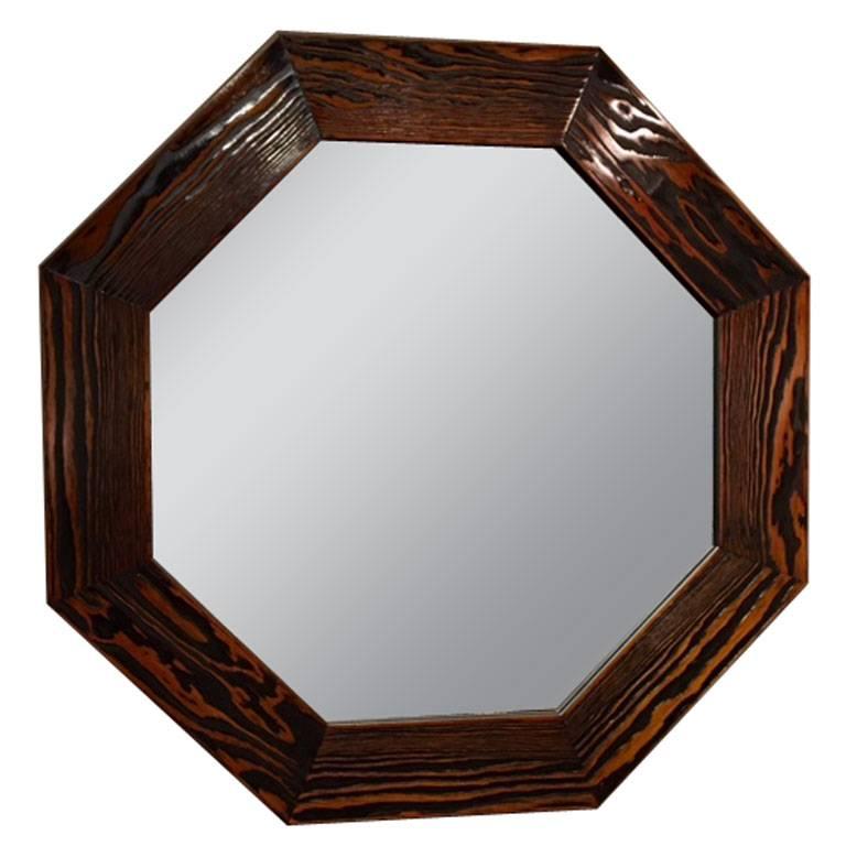 Paire de miroirs octogonaux inspirés par Eileen Grey en vente