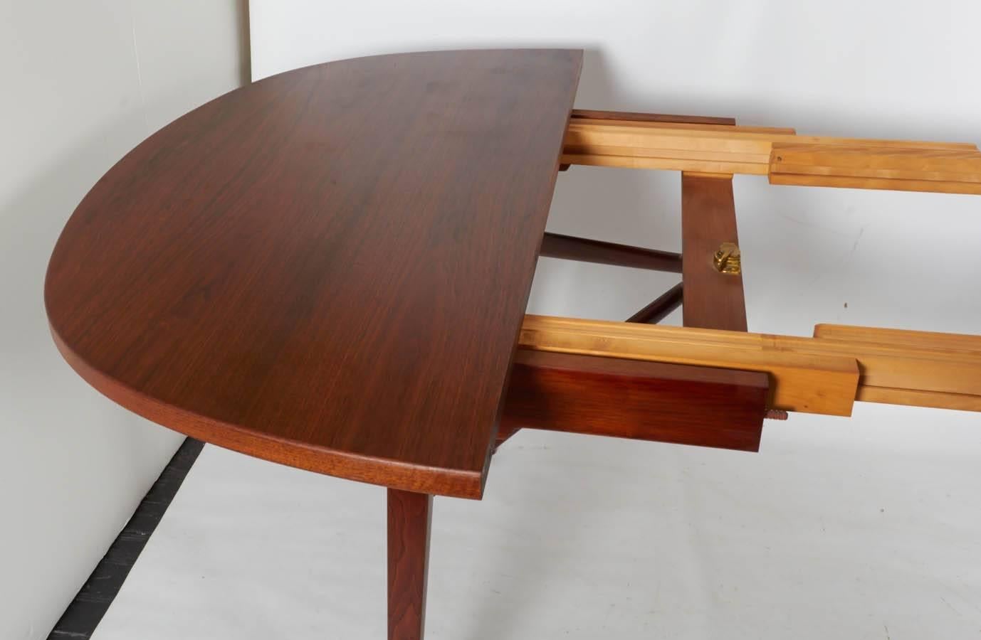 American Expandable Dining Table by Jens Risom