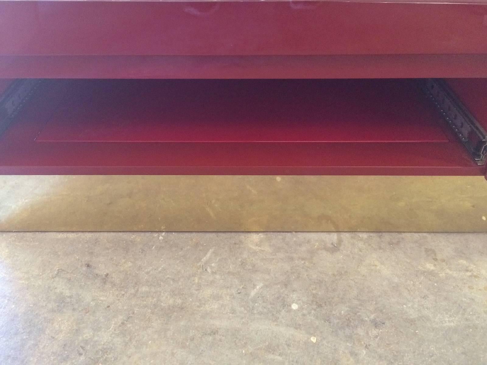 Red Lacquer Hollywood Regency Dresser In Excellent Condition In Pasadena, CA