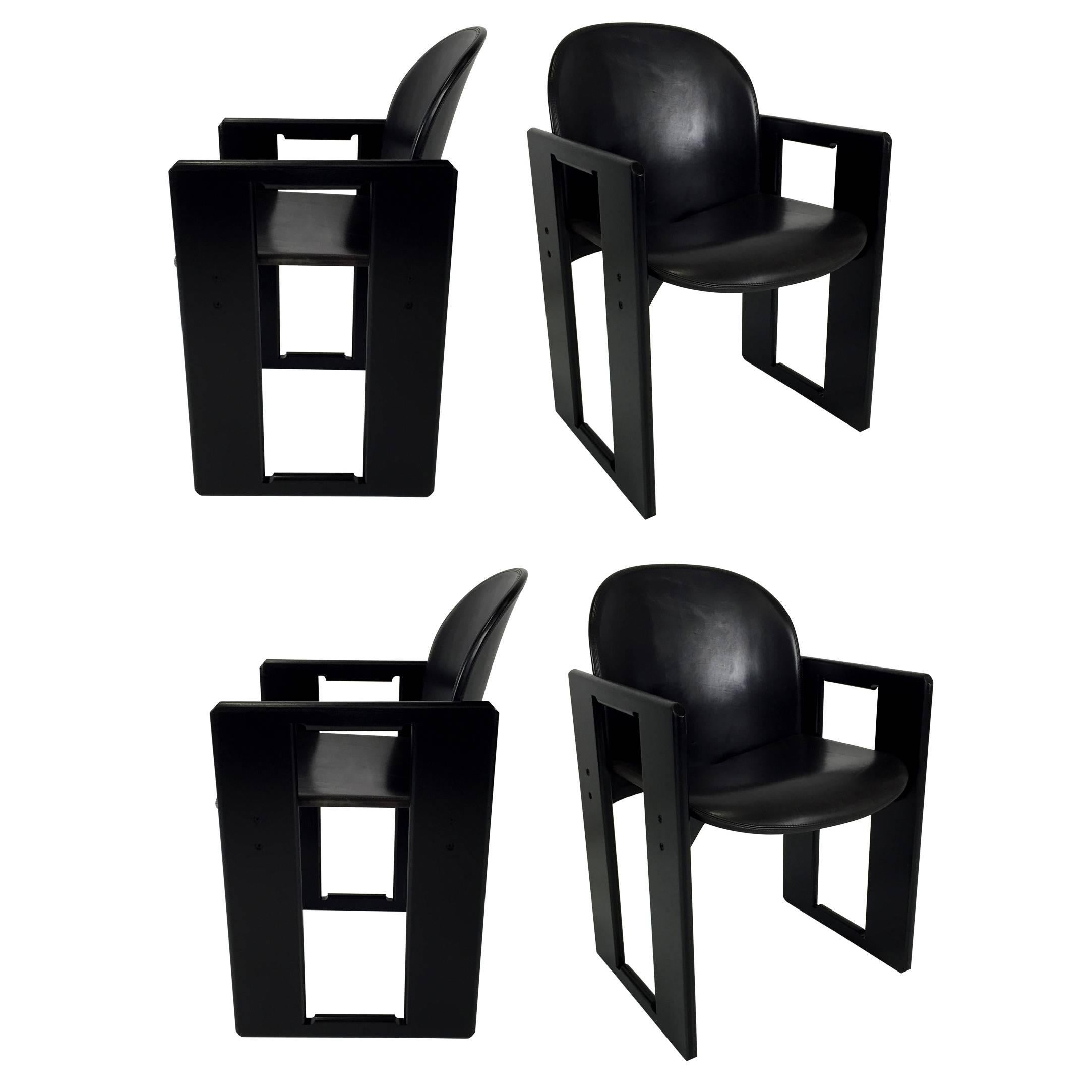 Quatre fauteuils de salle à manger Dialogo en cuir par Afra et Tobia Scarpa pour B&B Italia en vente