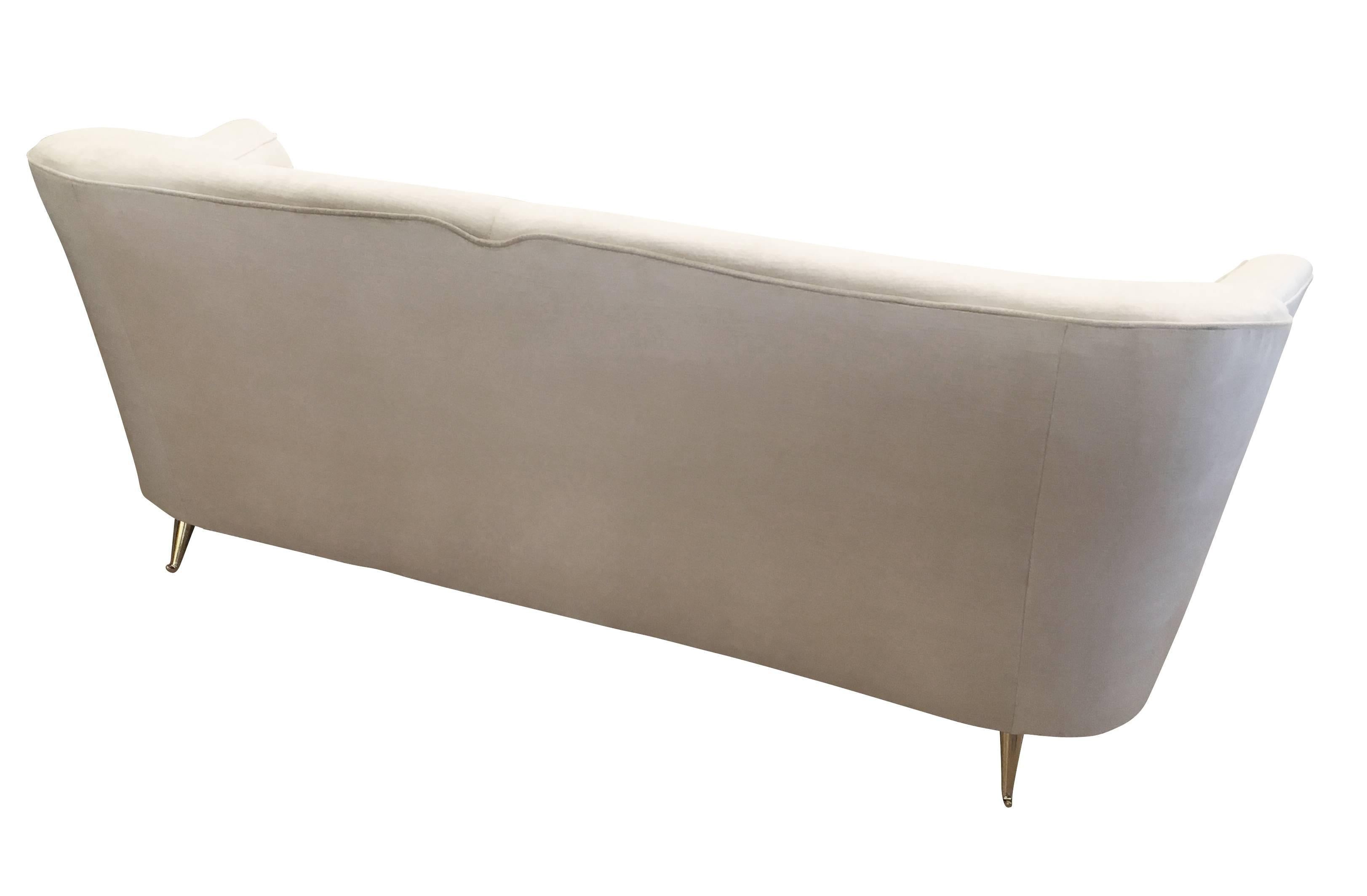 Mid-Century Modern Busiri Vici Pearl Velvet Sofa, Italy, 1960s