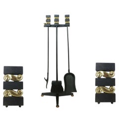 Androni e strumenti per caminetti Donald Deskey di Bennett Co.