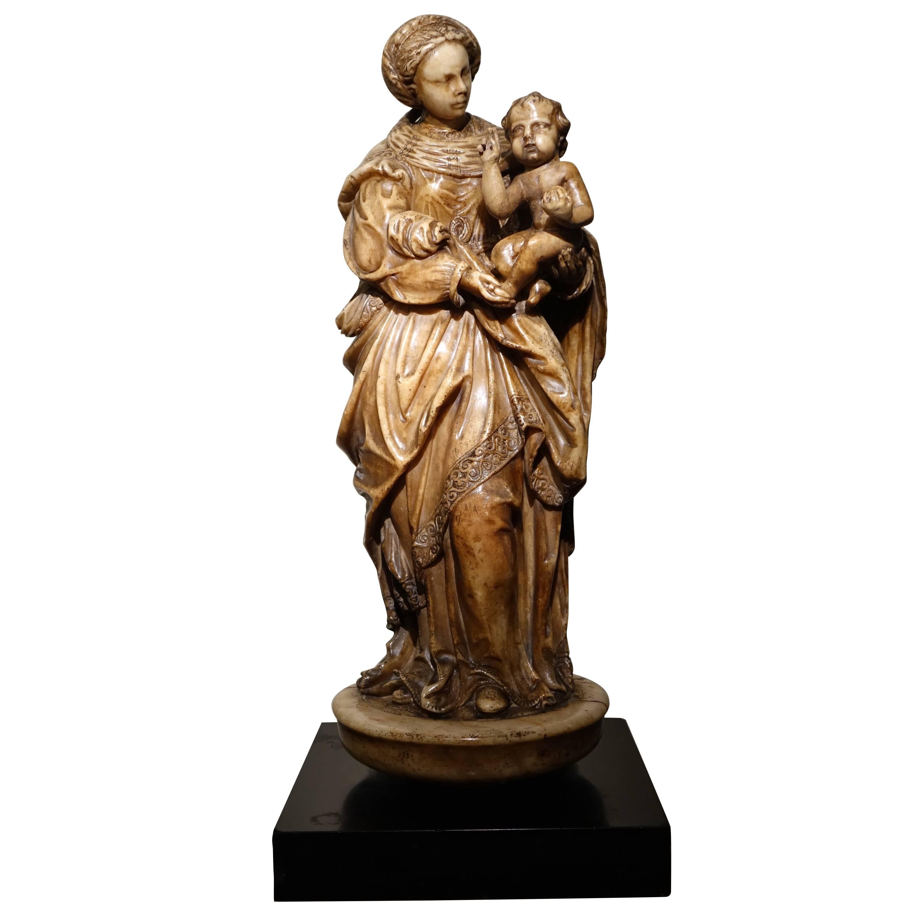 Virgin and Child, Freestanding, Sculpture in the Round, Alabaster, 16th Century For Sale