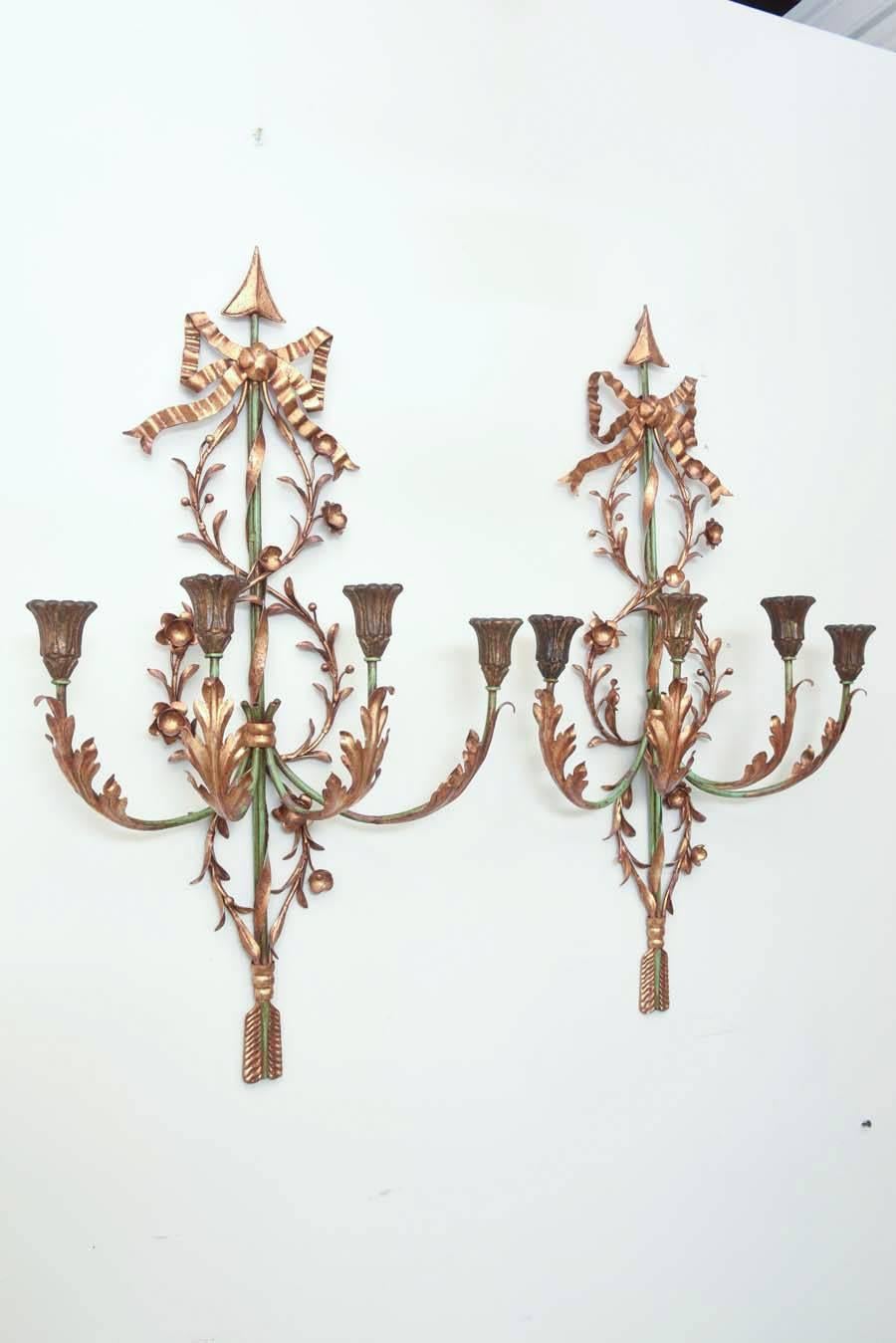 Pair of Italian Painted and Gilded Iron Foliate Sconces In Excellent Condition For Sale In West Palm Beach, FL