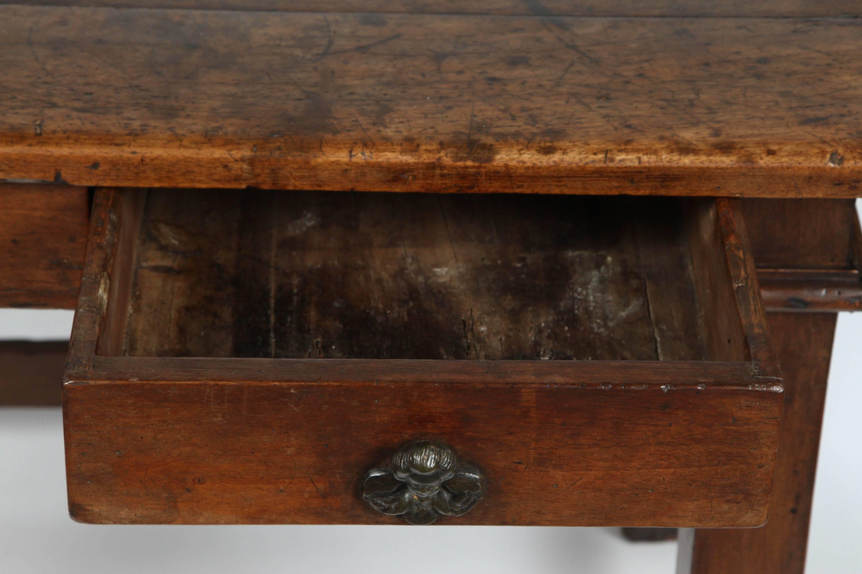 An 18th Century Spanish Walnut Stretchered Table with Drawers, circa 1770 6