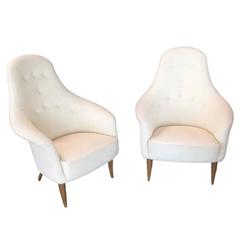 Pair of Creme Kerstin Hörlin-Holmquist Eva Chairs