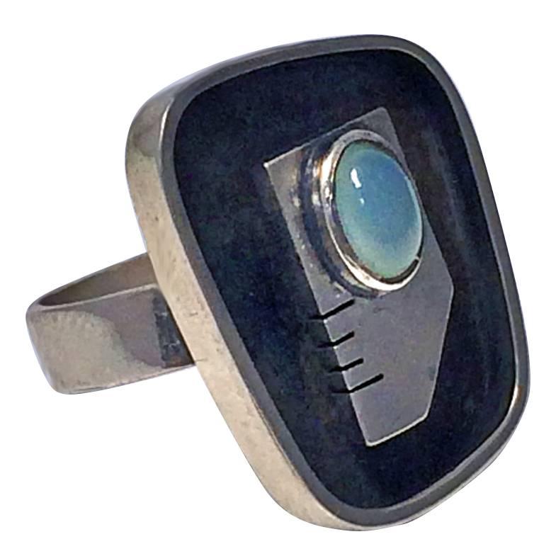 Ed Wiener Sterling Silver Abstract Modernist Face Ring, circa 1950