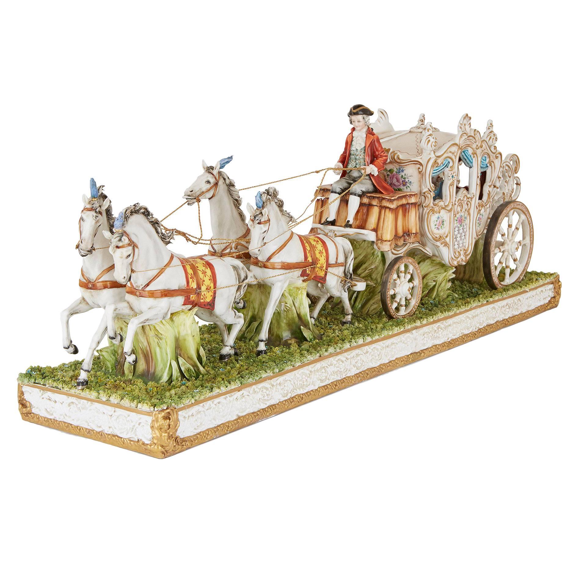 Grupo de caballos y carruajes de porcelana italiana Tiche en venta