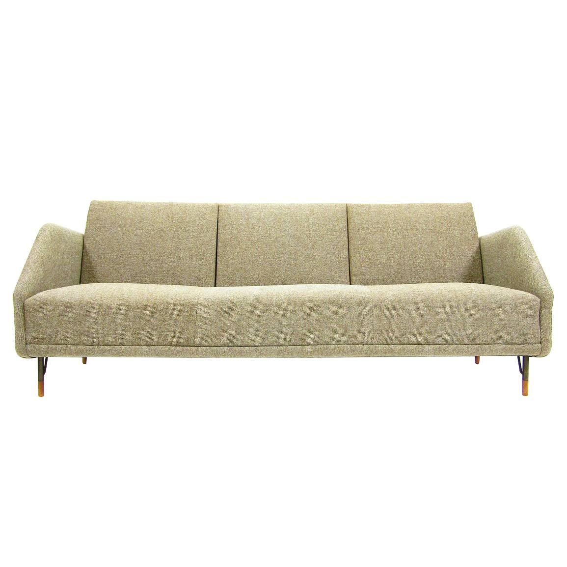 Perfect BO-77 Sofa by Finn Juhl for Bovirke For Sale