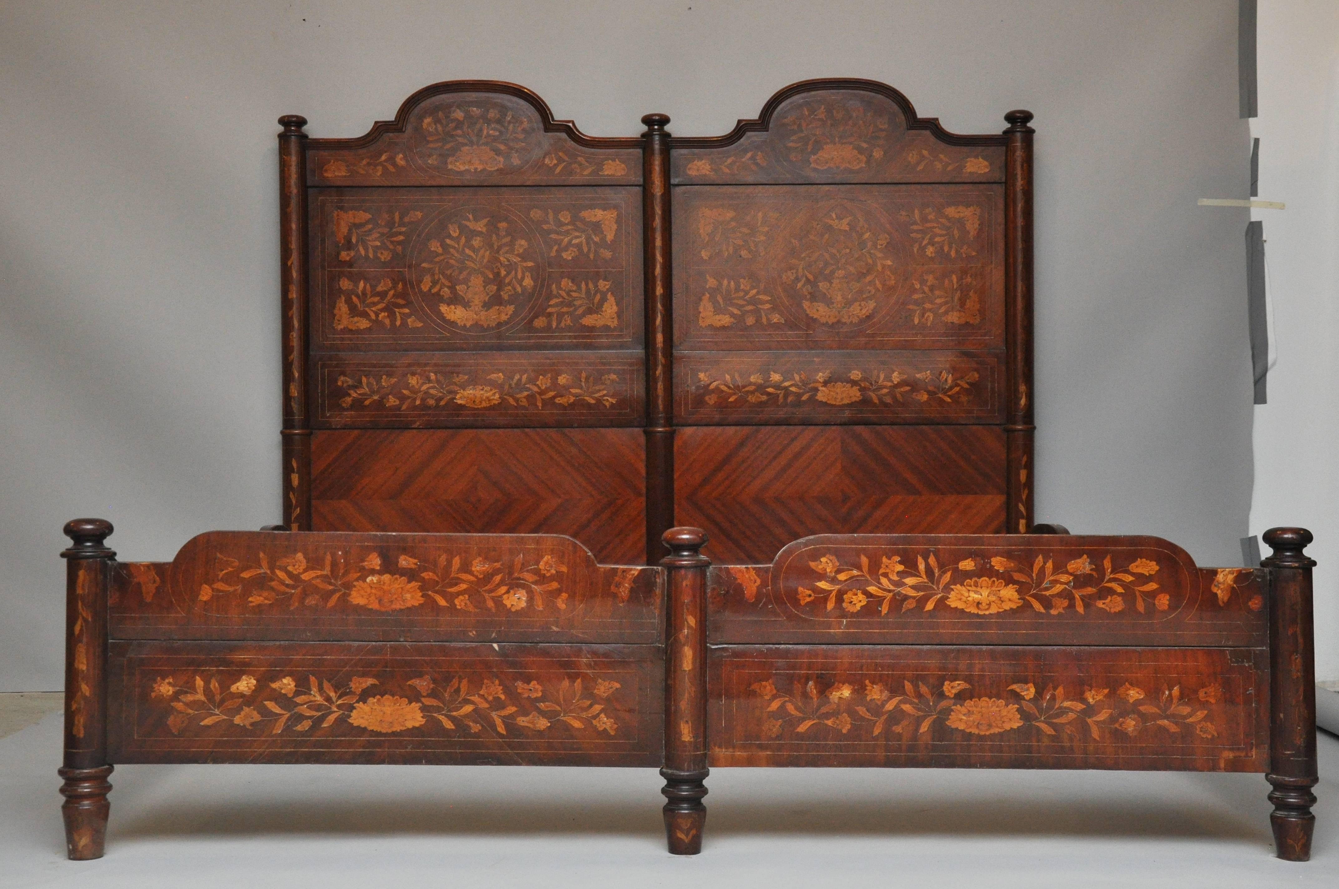 18th Century Dutch Marquetry King-Size Bed For Sale 1