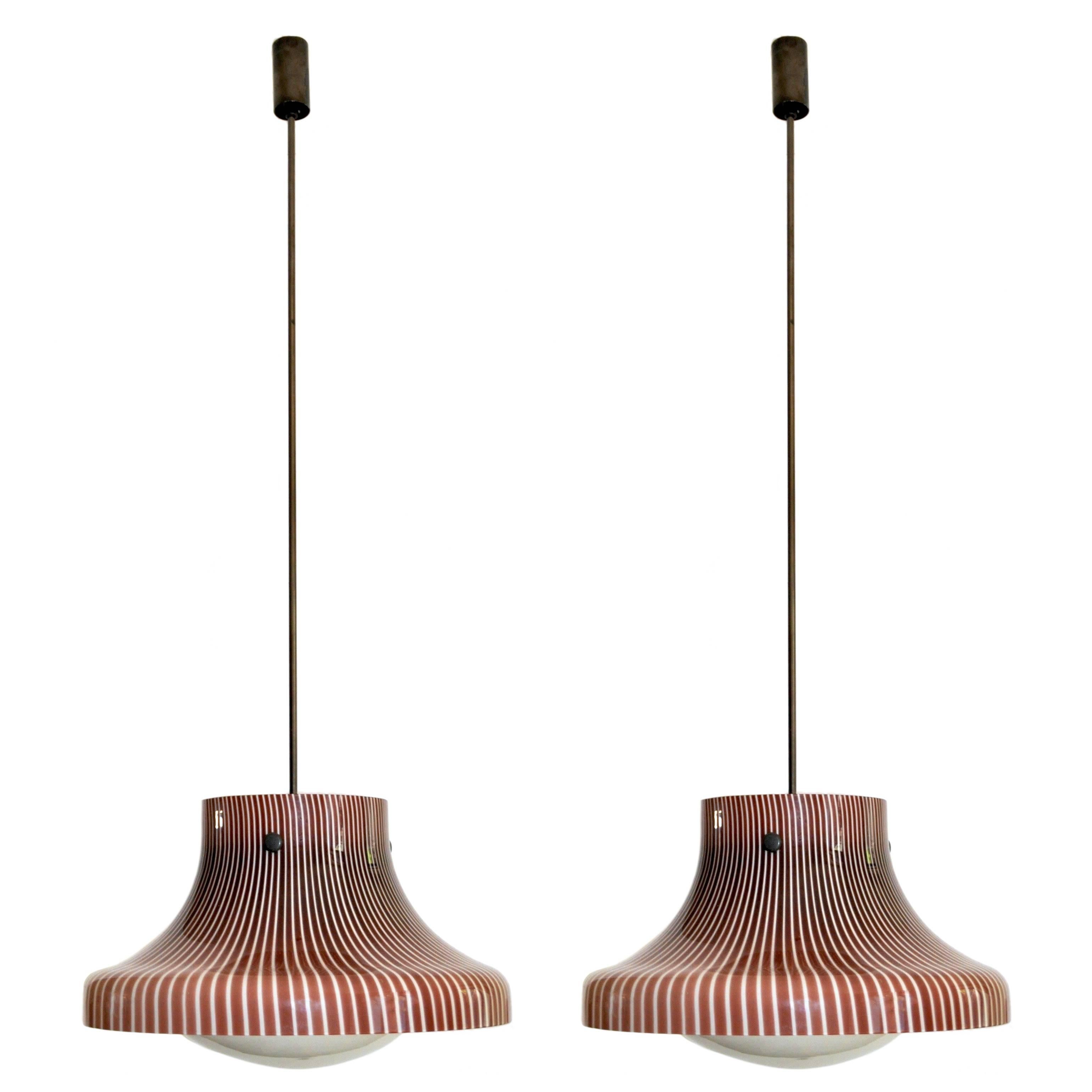 Pair of Pendant Lamps from the Studio Venini, Murano, Italy For Sale