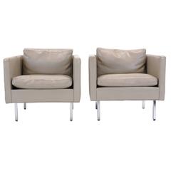 Pair of Even Arm Cube Lounge Chairs by Milo Baughman for Thayer Coggin