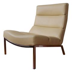 Modern Italian Cream Leather Lounge Chair, Modern Italian Design 3