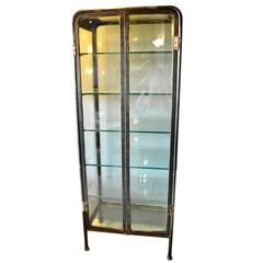 Iron Vitrine 3