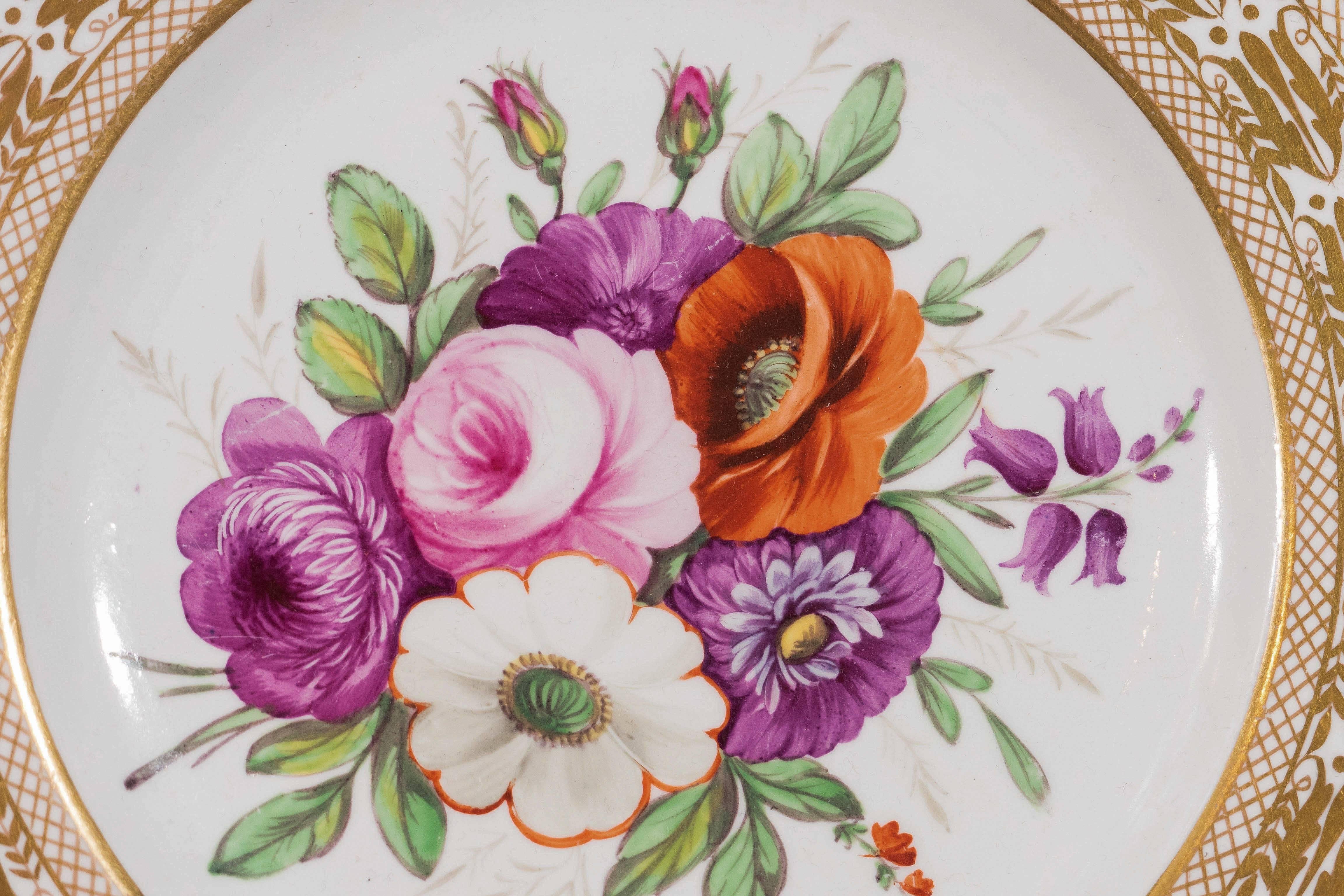 Antique Porcelain Dishes Painted Flowers In Excellent Condition In Katonah, NY