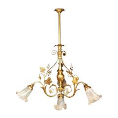 Lustre à quatre lumières en laiton Art Nouveau du début du XXe siècle