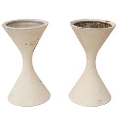 Pair of Classic 1950s Willy Guhl Diabolo Planters from Lausanne, Switzerland