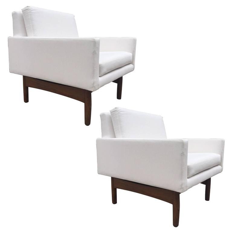 Pair Of Jens Risom Lounge Chairs For At 1stdibs Pair Of Jens Risom Lounge Chairs For