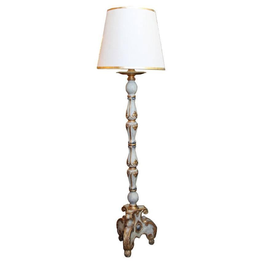 An Italian Style Polychrome and Parcel Gilt Torchère Floor Lamp For Sale