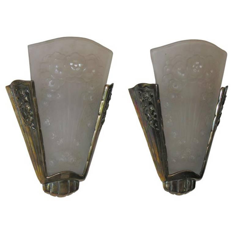 French Art Deco Wall Sconces by Muller Frères For Sale