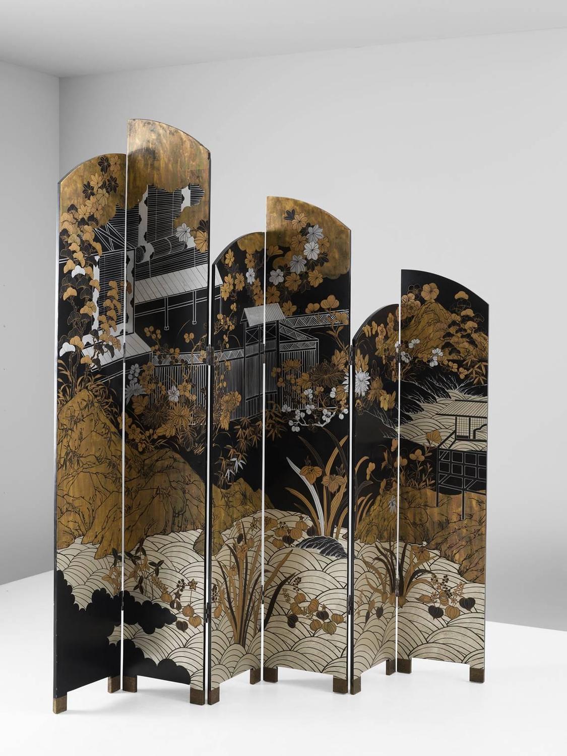 Folding Screen with Japanese Illustration For Sale at 1stdibs