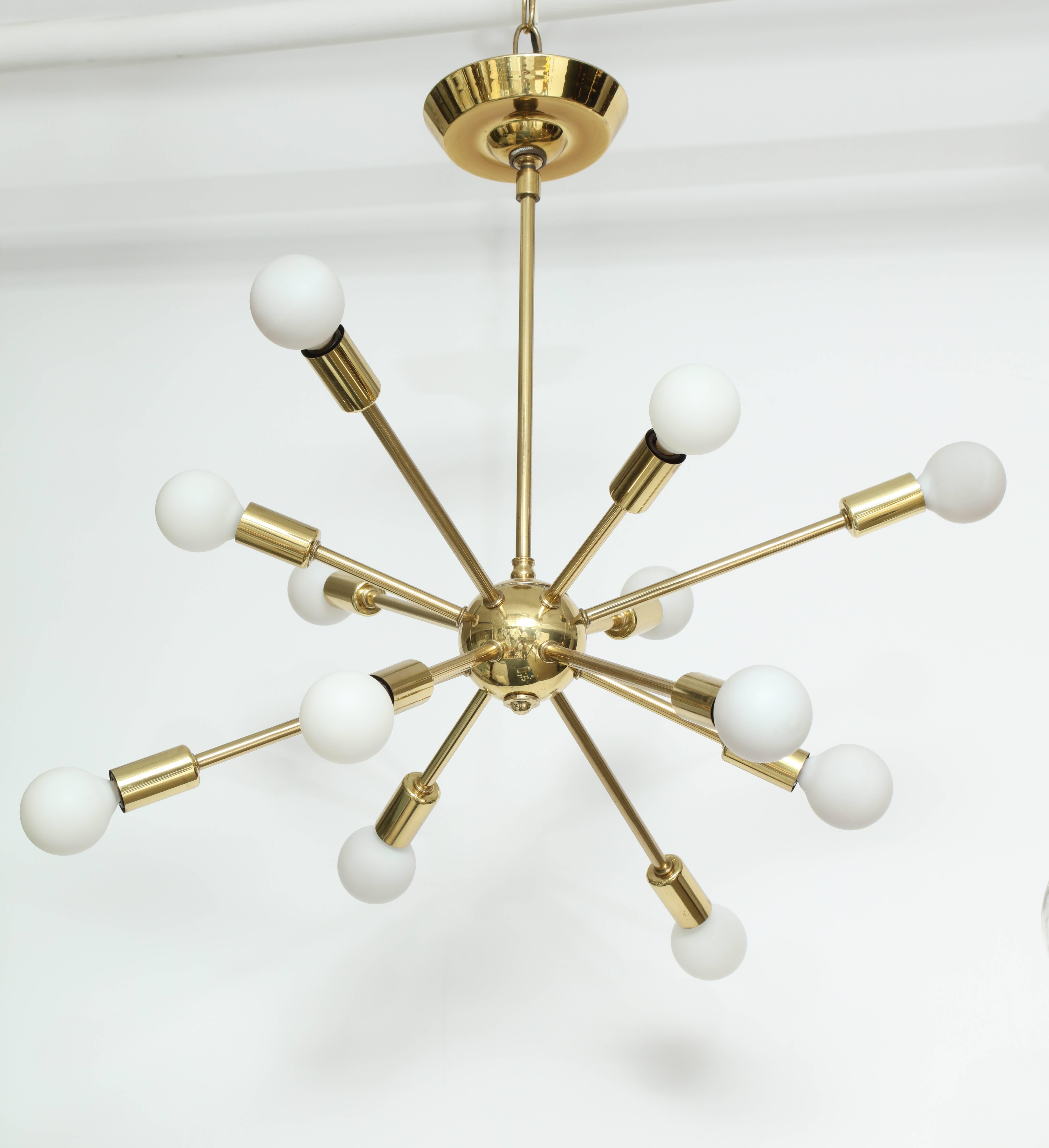 20th Century Majestic Lamp Company of New York Brass Sputnik, circa 1960s