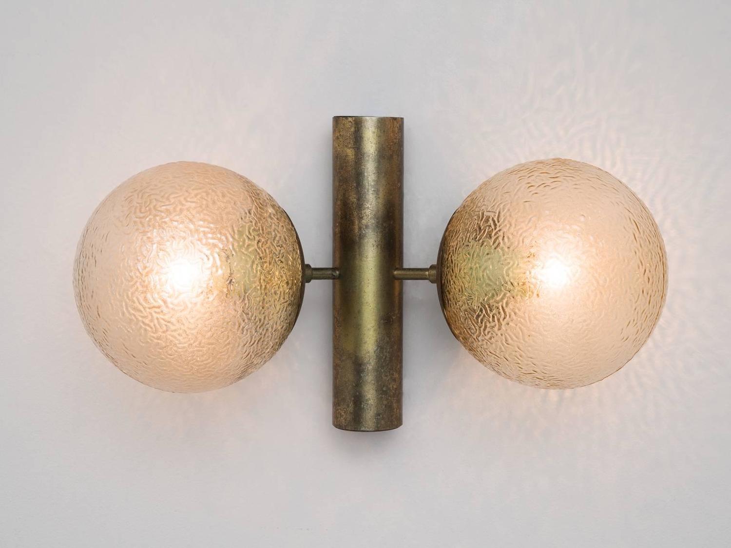 Set of 4 Brass Colored Wall Lights with Structured Glass For Sale at
