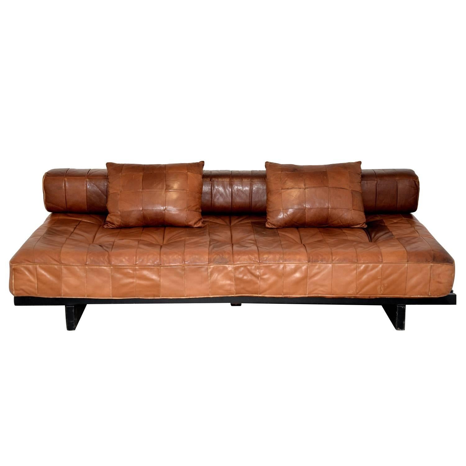 Vintage Swiss De Sede DS 80 Leather Daybed, 1960s For Sale