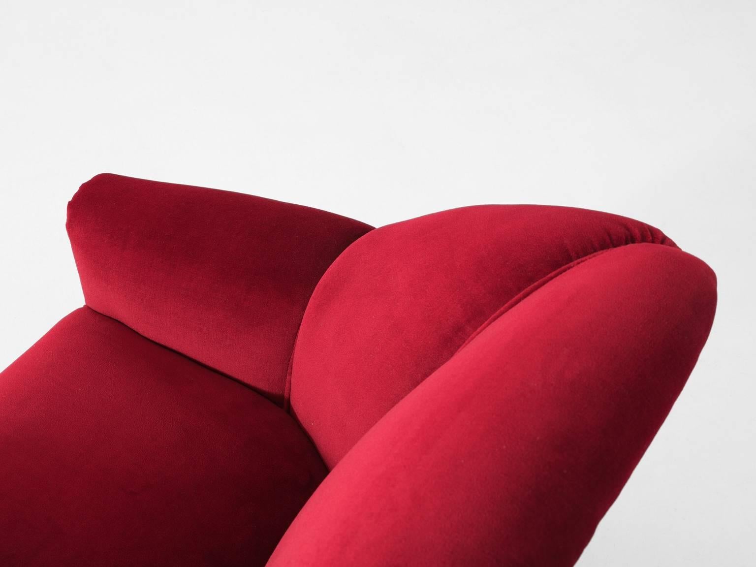 Italian Red Velvet Lounge Chair with Accompanying Ottoman In Good Condition In Waalwijk, NL