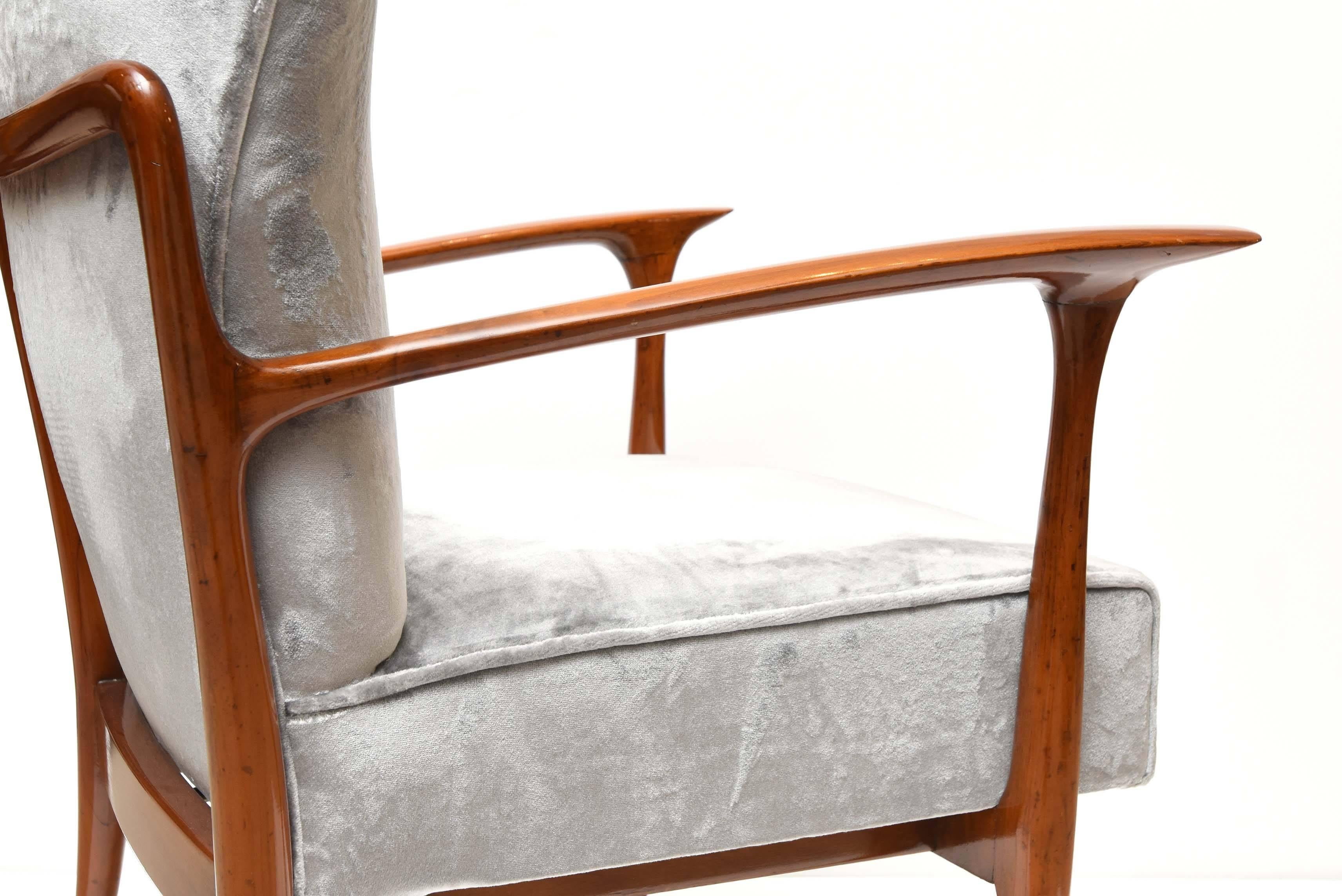 Pair of Ico Parisi Cherry Wood and Grey Velvet Fabric Italian Armchairs, 1950s  For Sale 1