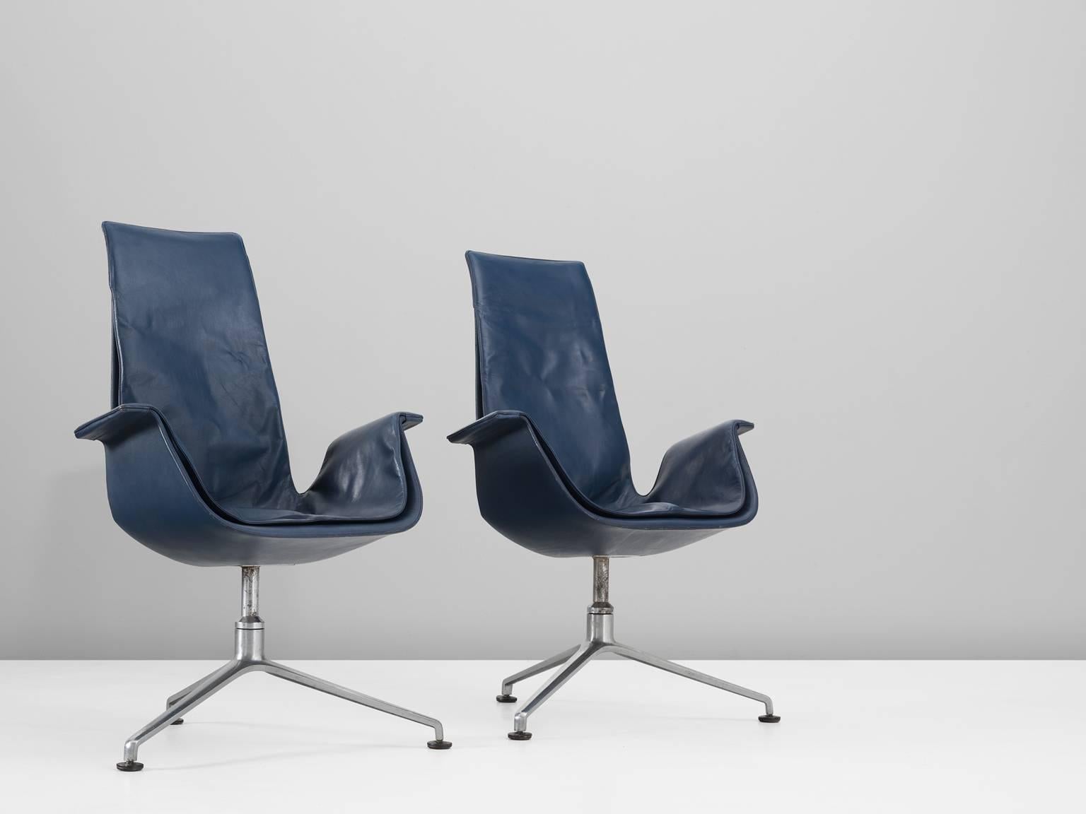 Fabricius & Kastholm Set of Two Blue Leather Tulip Chairs In Excellent Condition In Waalwijk, NL