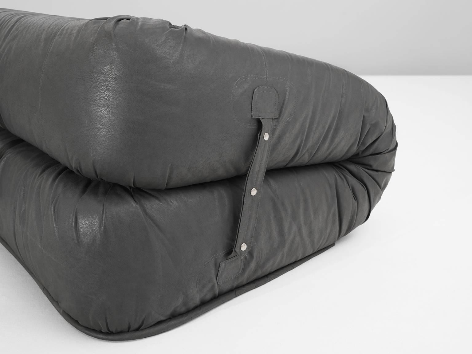 Mid-Century Modern Alessandro Becchi Grey Leather 'Anfibio' Sofa for Giovannetti