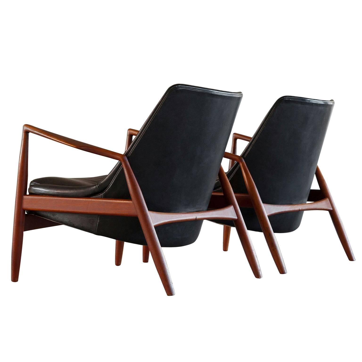 Ib Kofod-Larsen Set of Two 'Seal' Lounge Chairs in Black Leather