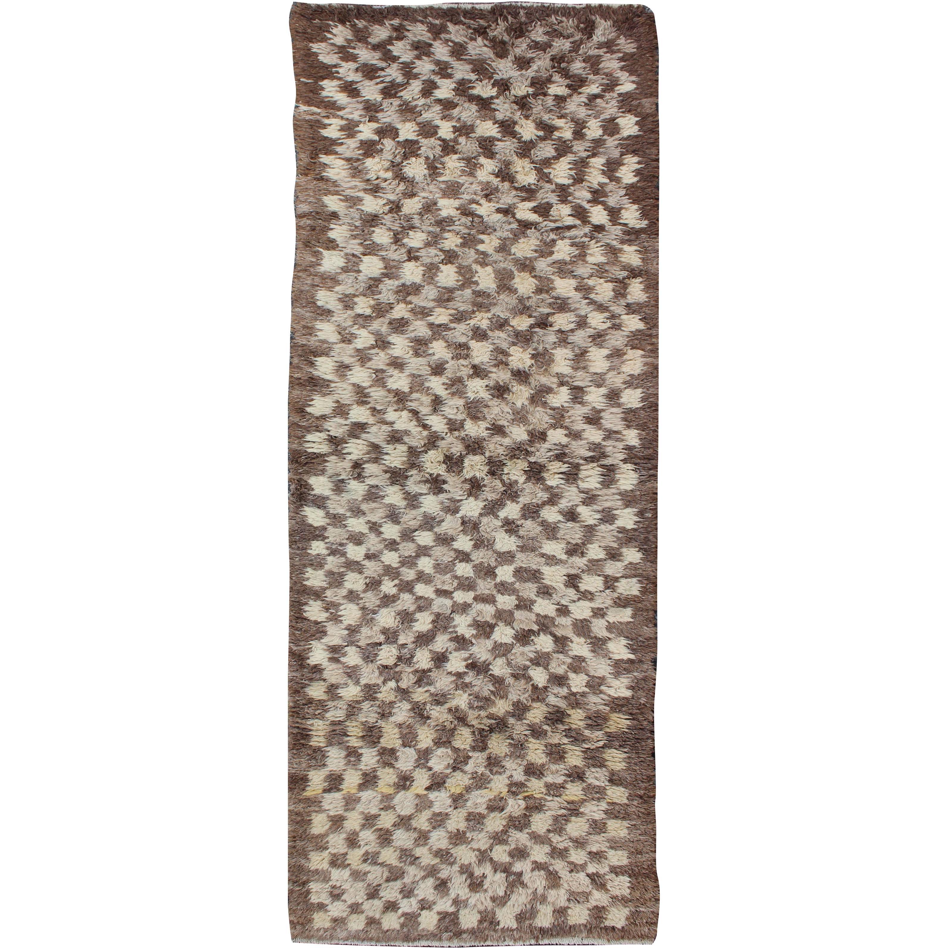  Vintage Turkish Tulu Rug with Shaggy Pile & Checkerboard Pattern