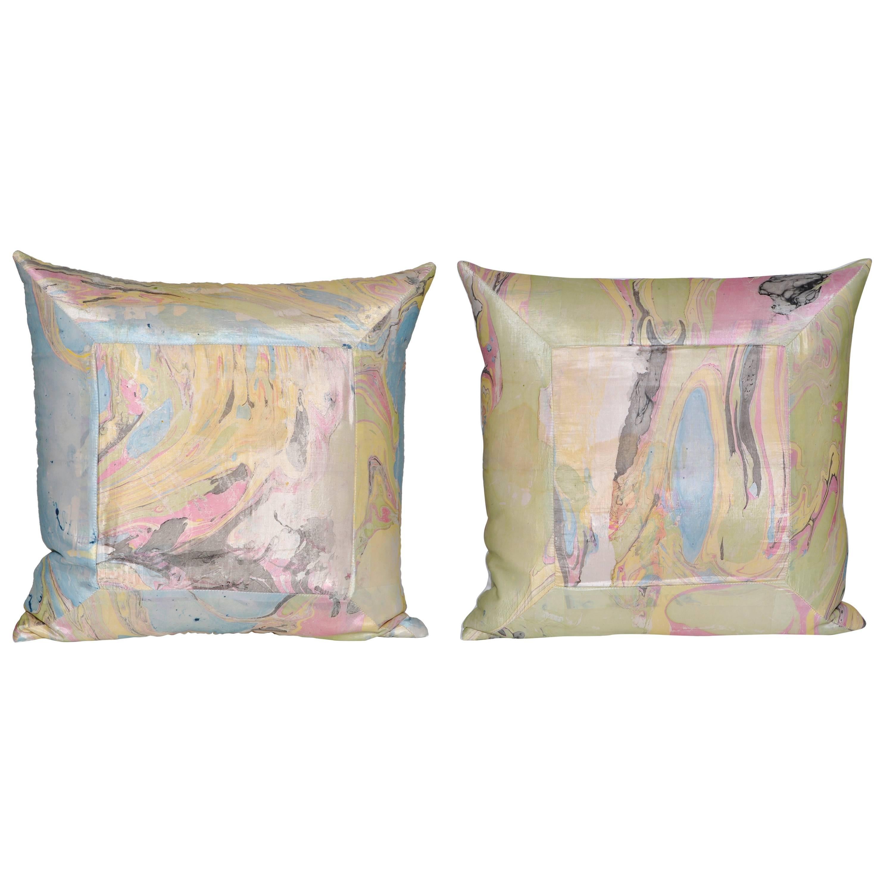 Pair of Vintage Italian Marbled Satin with Irish Linen Cushion Pillows  For Sale