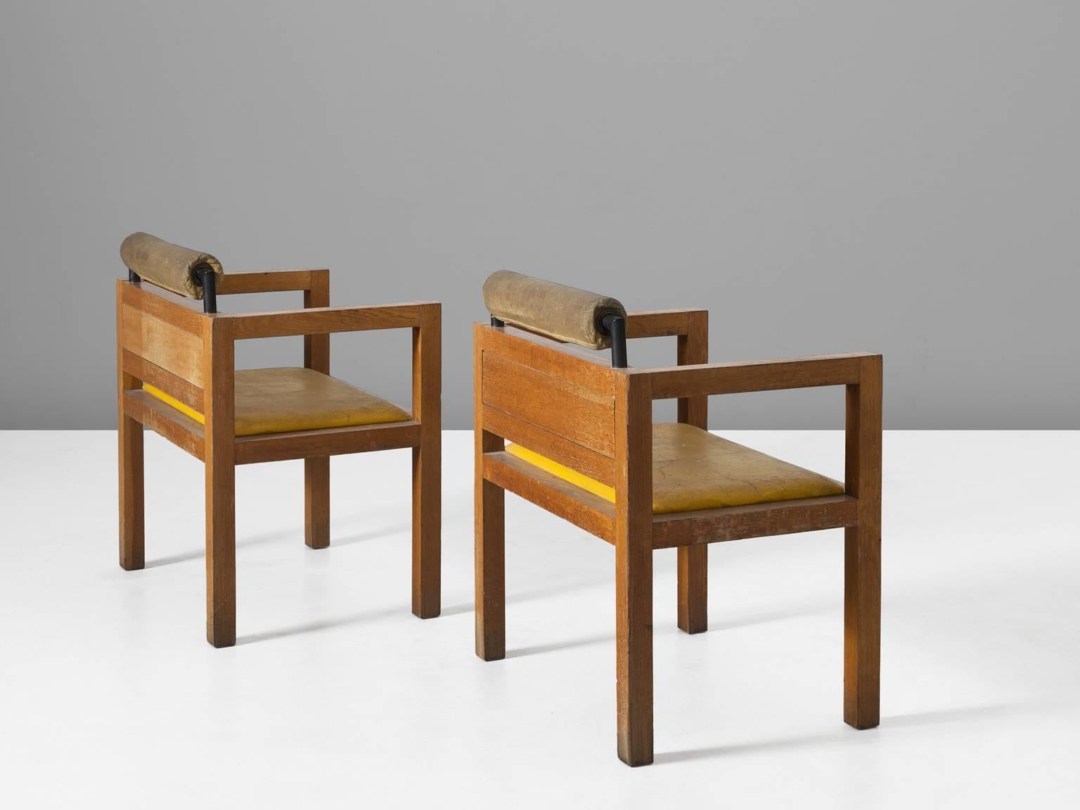 Mid-Century Modern Set of Two Cubic Armchairs in Oak and Yellow Leather Upholstery