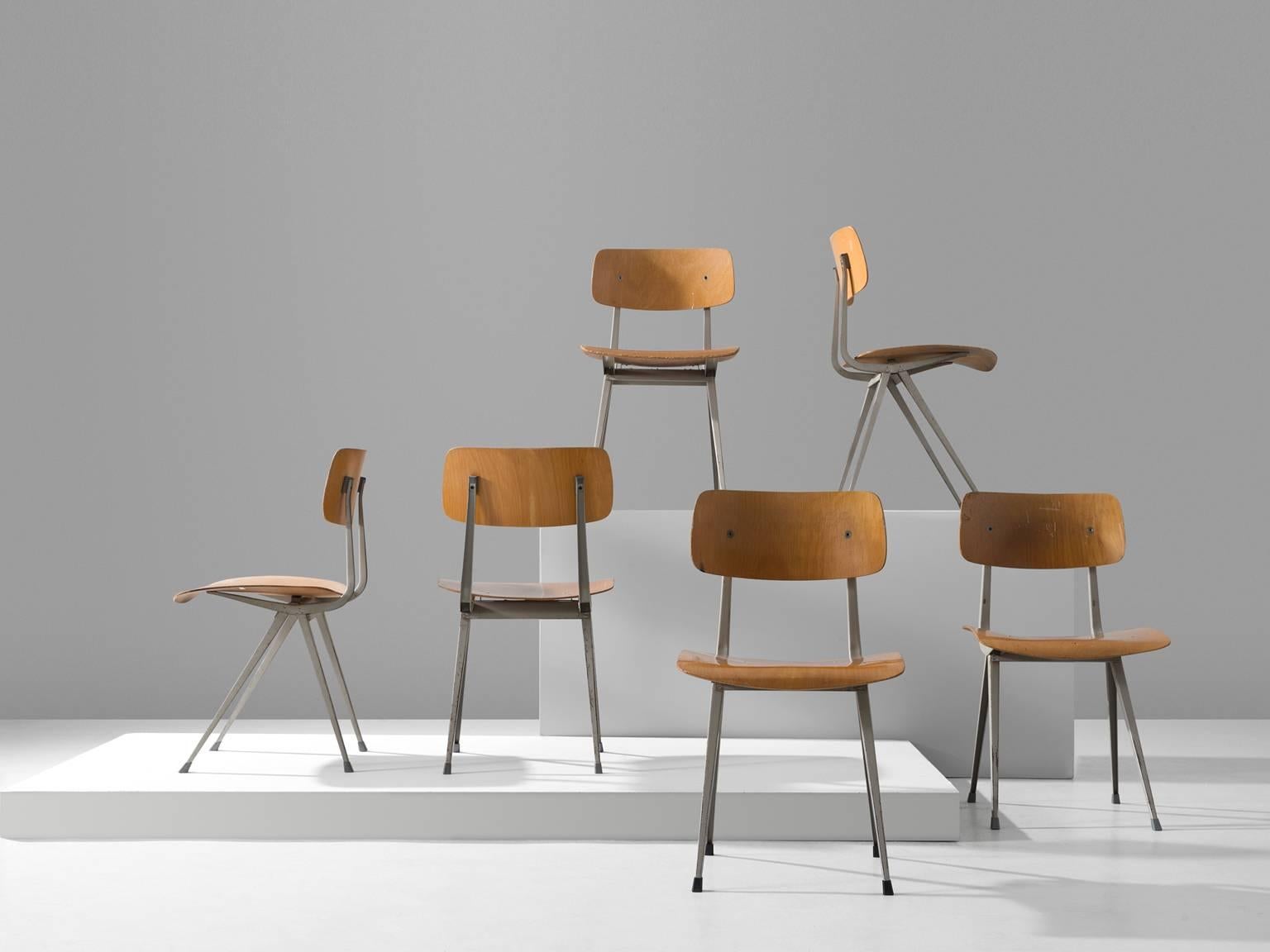 Mid-Century Modern Friso Kramer Large Quantitiy of Result Chairs for Ahrend de Cirkel