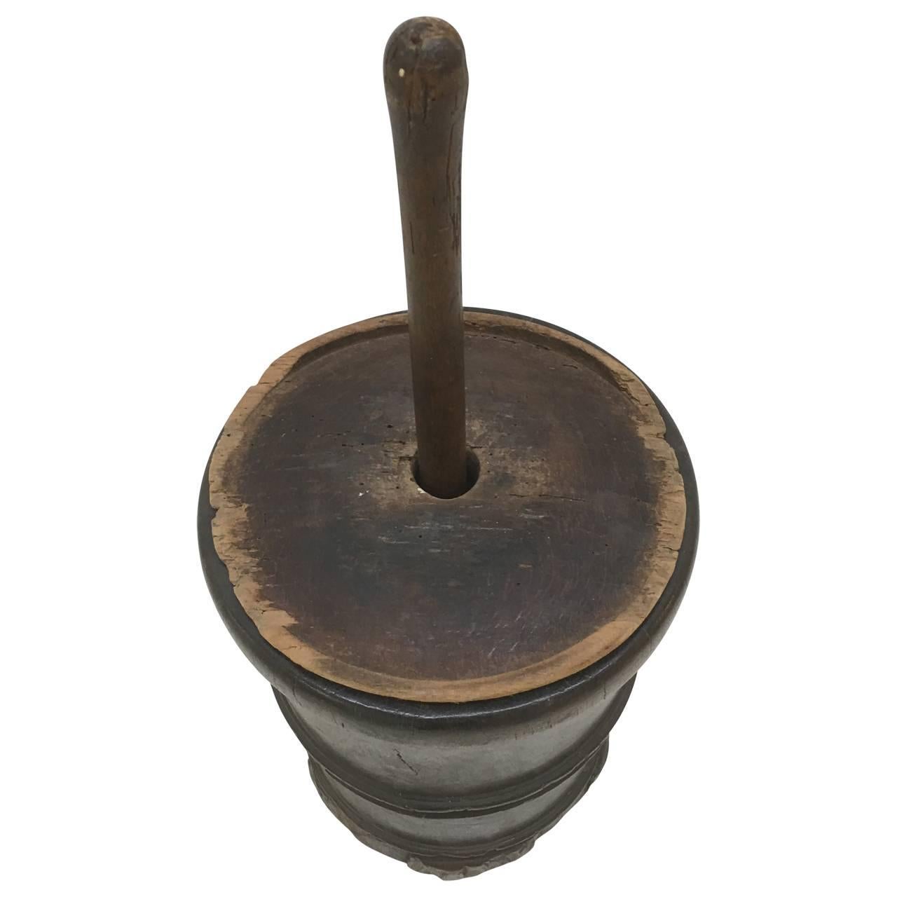 British Large English 18th Century Queen Anne Period Wooden Mortar And Pestle For Sale