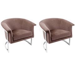 Pair of Chromed Steel Lounge Chairs in the Style of Milo Baughman 10