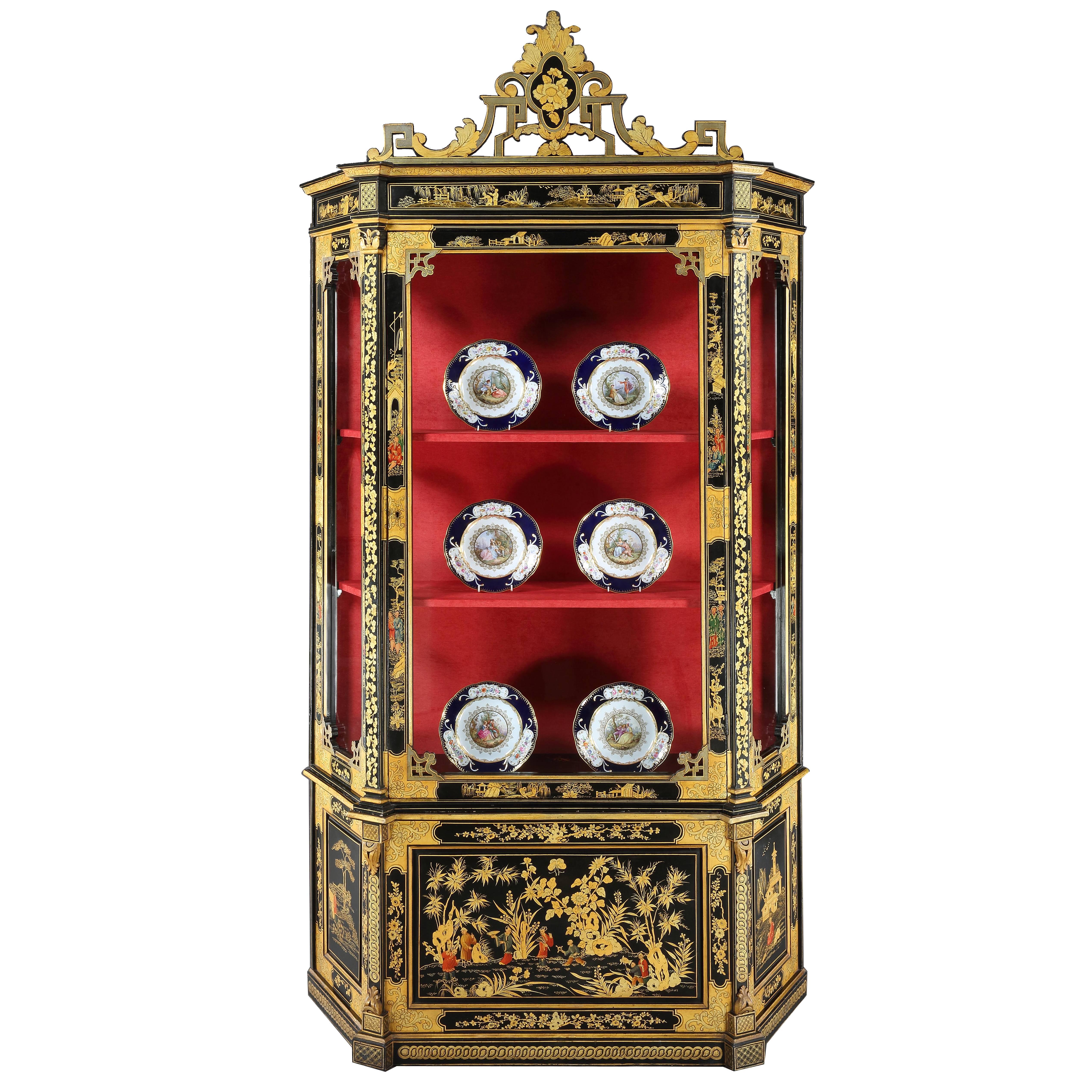 Italian Black Lacquer and Gilt Chinoiserie Cabinet, 19th Century